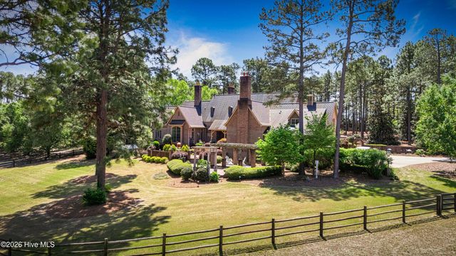 1650 Youngs Road, Vass, NC 28394