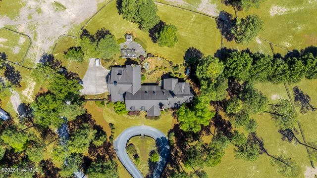 1650 Youngs Road, Vass, NC 28394