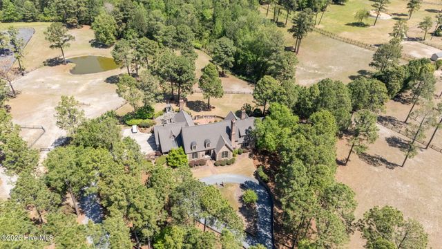 1650 Youngs Road, Vass, NC 28394