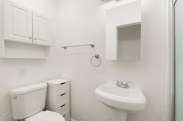 3824 Elm Avenue, Long Beach, CA 90807