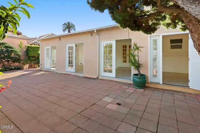 3824 Elm Avenue, Long Beach, CA 90807