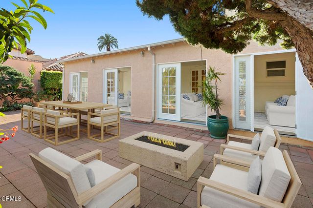 3824 Elm Avenue, Long Beach, CA 90807