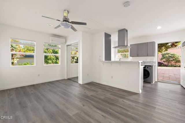 3824 Elm Avenue, Long Beach, CA 90807