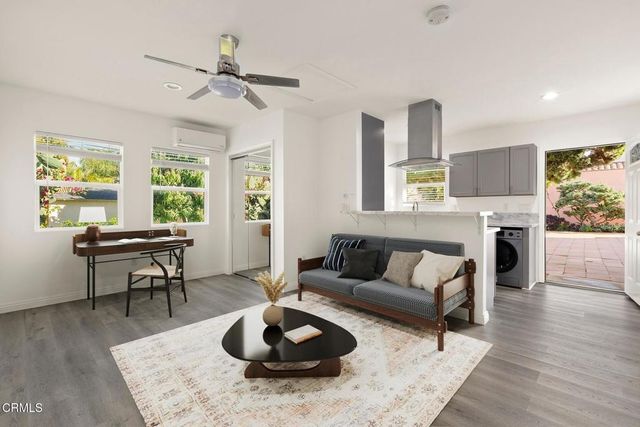 3824 Elm Avenue, Long Beach, CA 90807