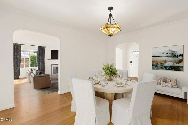 3824 Elm Avenue, Long Beach, CA 90807