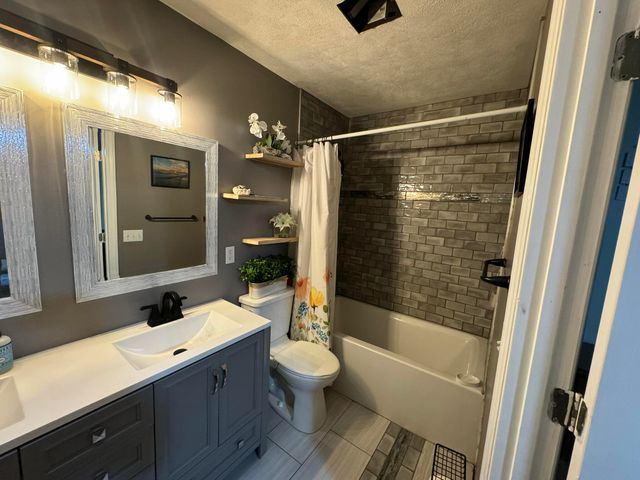 4515 Grassy Hill RD, Rocky Mount, VA 24151