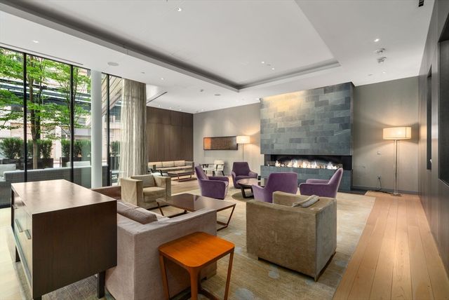 580 Washington 1406, Boston, MA 02111
