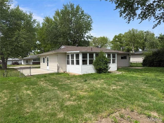446 Kathryn Drive, Arnold, MO 63010
