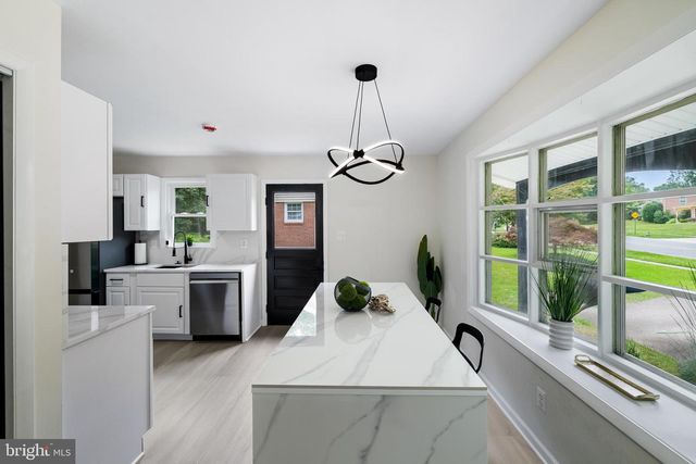 13219 HATHAWAY DR, Silver Spring, MD 20906