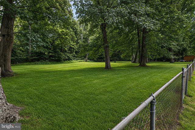 13219 HATHAWAY DR, Silver Spring, MD 20906