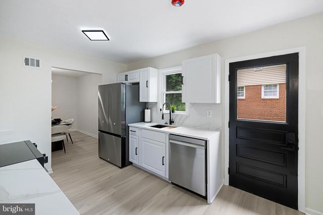 13219 HATHAWAY DR, Silver Spring, MD 20906