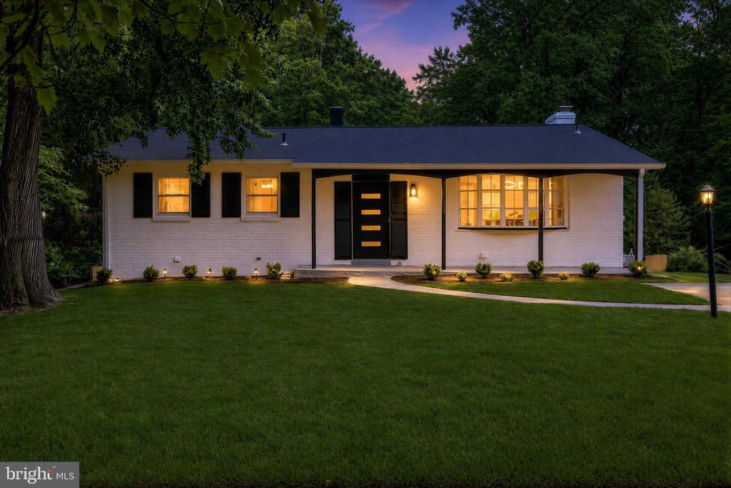13219 HATHAWAY DR, Silver Spring, MD 20906