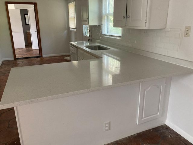 7702 Pitter Pat LN, Austin, TX 78736