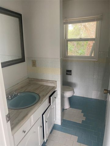 7702 Pitter Pat LN, Austin, TX 78736