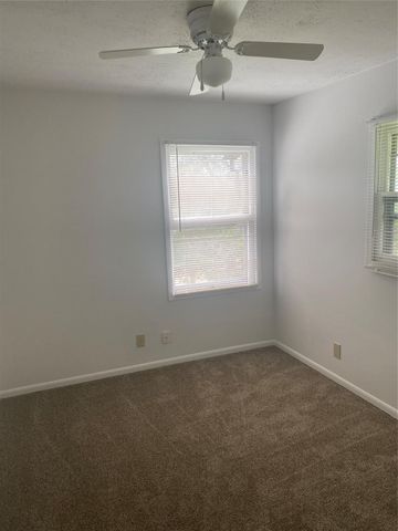 7702 Pitter Pat LN, Austin, TX 78736