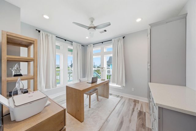 4102 Kiva Road, Galveston, TX 77554