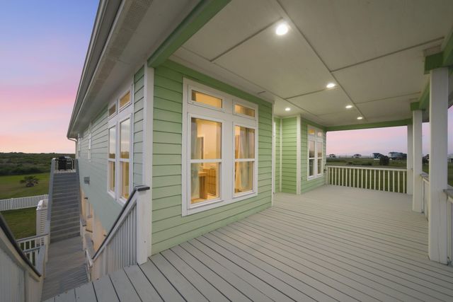 4102 Kiva Road, Galveston, TX 77554