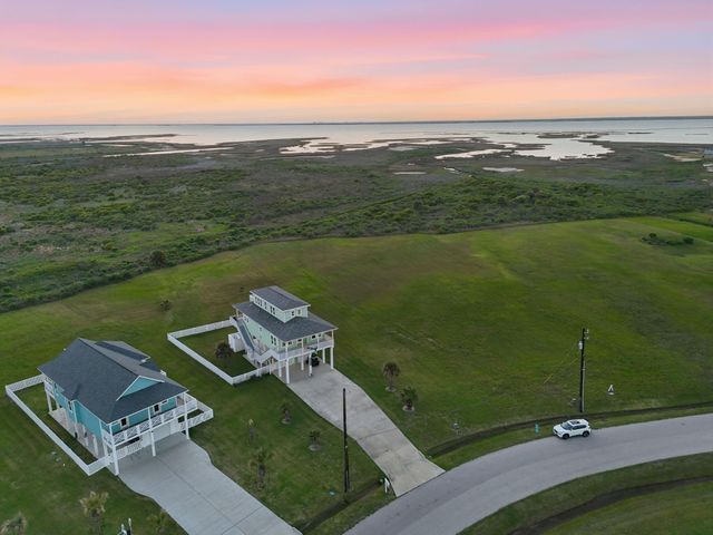 4102 Kiva Road, Galveston, TX 77554