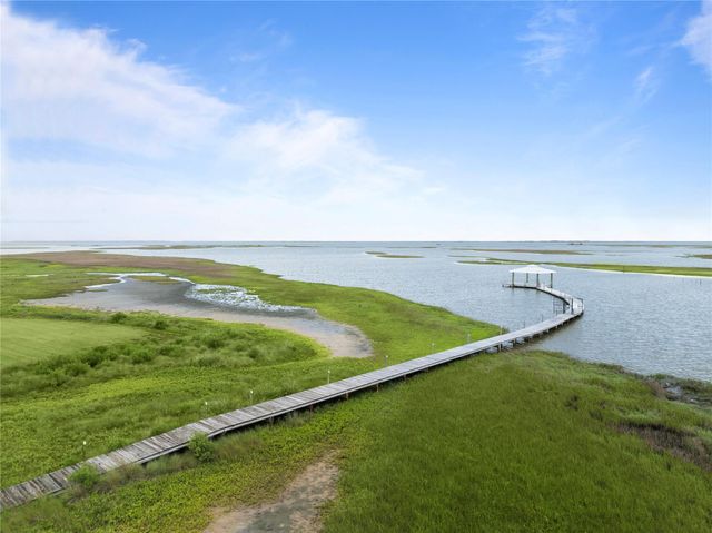 4102 Kiva Road, Galveston, TX 77554