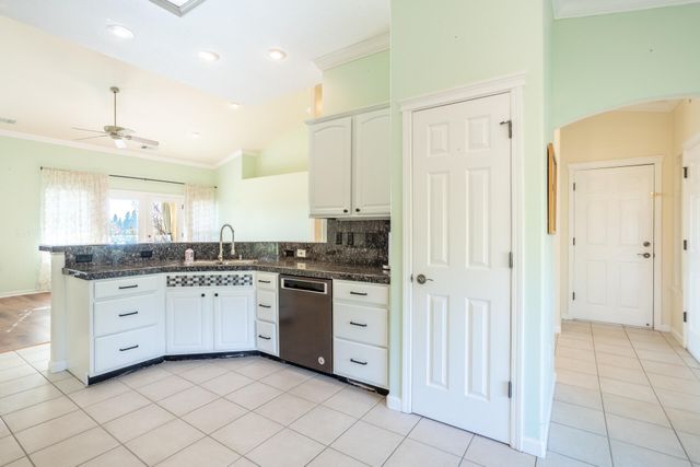 790 Volcano View Trail, Redding, CA 96003