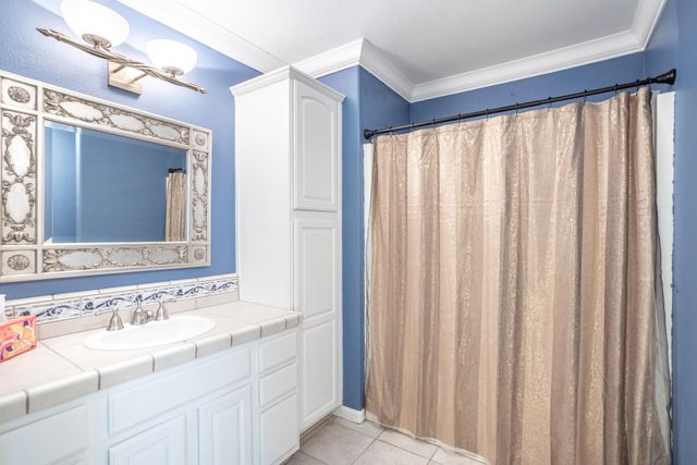 790 Volcano View Trail, Redding, CA 96003