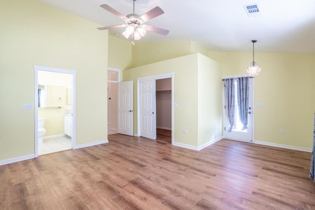 790 Volcano View Trail, Redding, CA 96003