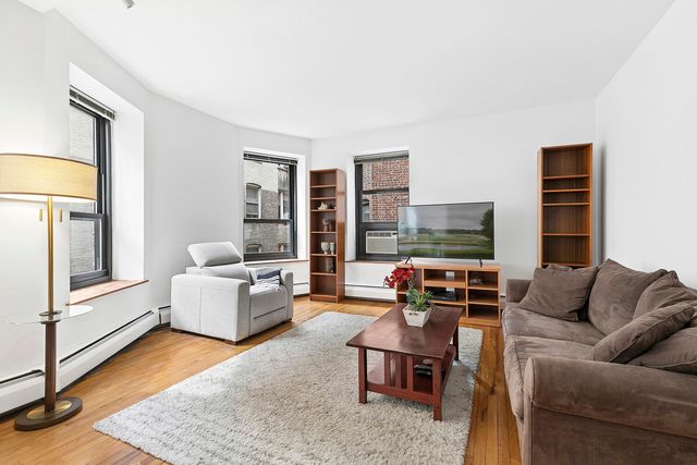 305 W 98th St Apt 3EN, New York City, NY 10025