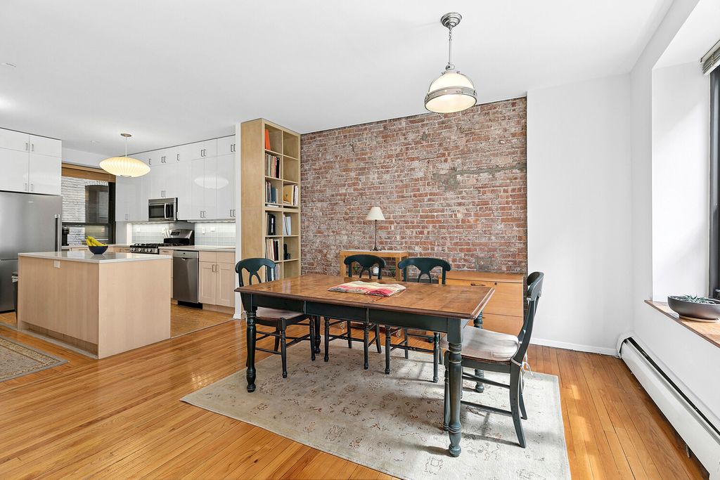 305 W 98th St Apt 3EN, New York City, NY 10025