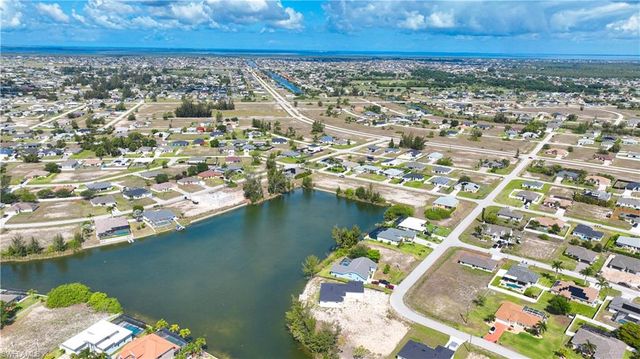 1317 NW 20th CT, Cape Coral, FL 33993