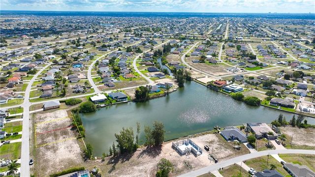 1317 NW 20th CT, Cape Coral, FL 33993