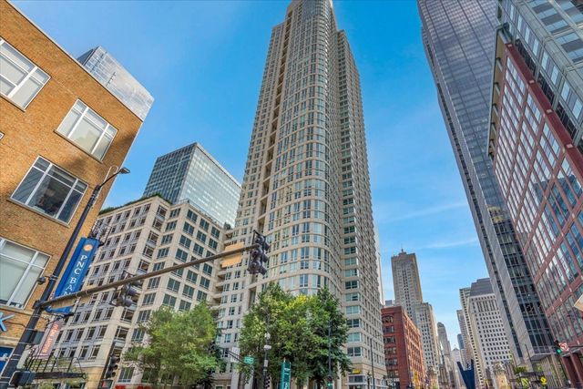 345 N La Salle Drive 3604, Chicago, IL 60654
