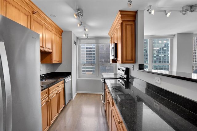 345 N La Salle Drive 3604, Chicago, IL 60654