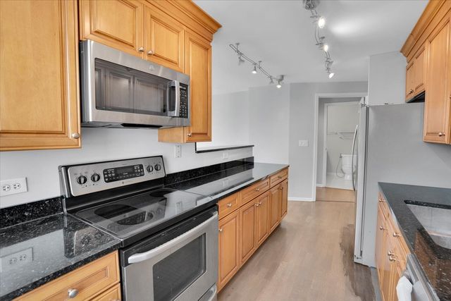 345 N La Salle Drive 3604, Chicago, IL 60654