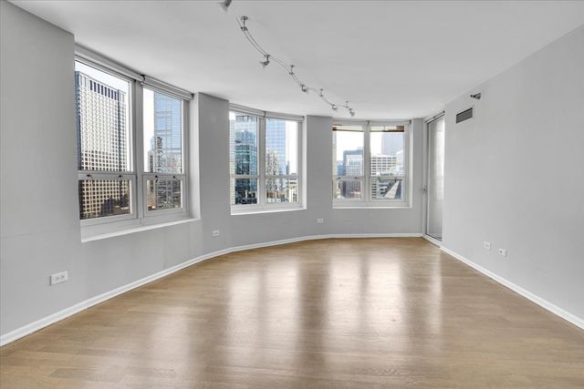 345 N La Salle Drive 3604, Chicago, IL 60654