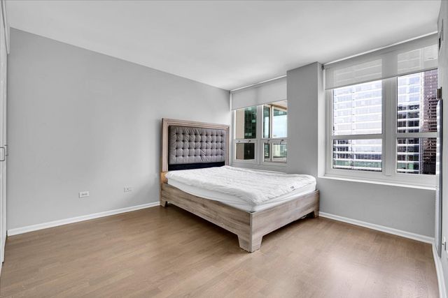 345 N La Salle Drive 3604, Chicago, IL 60654
