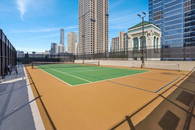 345 N La Salle Drive 3604, Chicago, IL 60654
