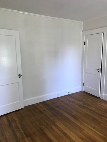 72 Waverley Street 1, Belmont, MA 02478