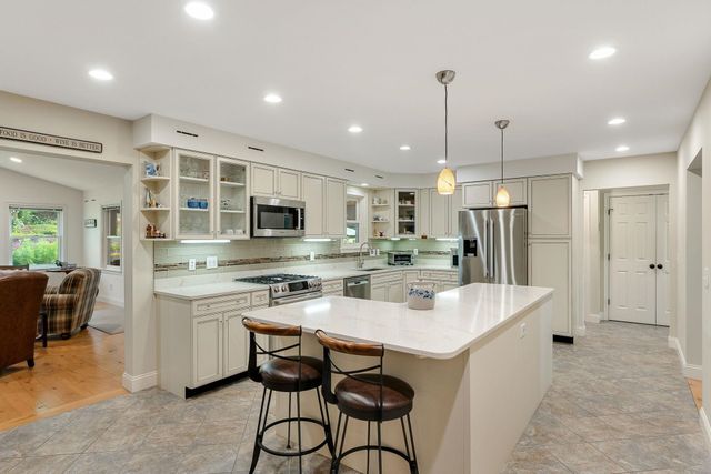 125 Shurtleff Lane, Woodstock, VT 05091