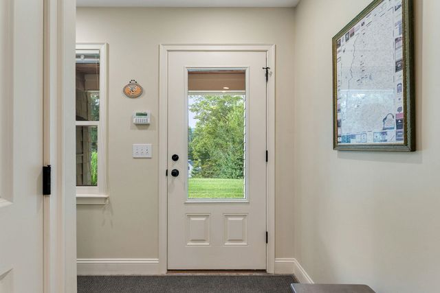 125 Shurtleff Lane, Woodstock, VT 05091