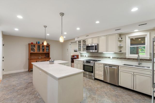 125 Shurtleff Lane, Woodstock, VT 05091