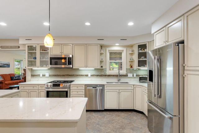 125 Shurtleff Lane, Woodstock, VT 05091