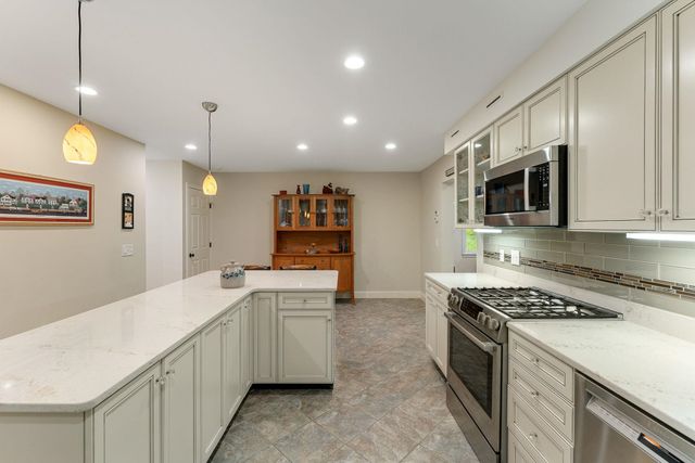 125 Shurtleff Lane, Woodstock, VT 05091