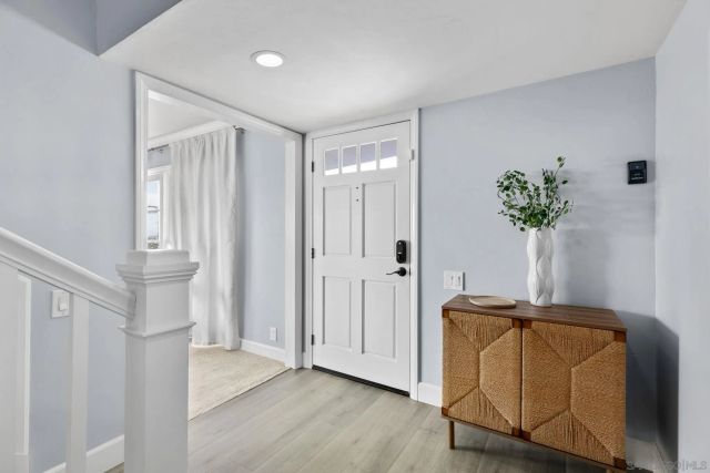 7953 Cinthia St, La Mesa, CA 91941