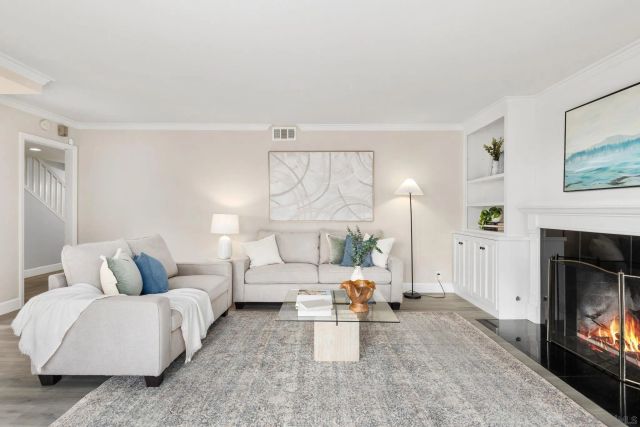 7953 Cinthia St, La Mesa, CA 91941