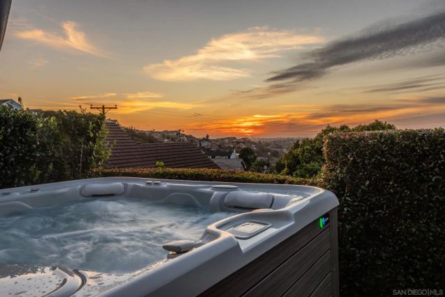 7953 Cinthia St, La Mesa, CA 91941