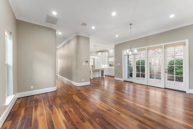 14 Jetty Point Drive, The Woodlands, TX 77380