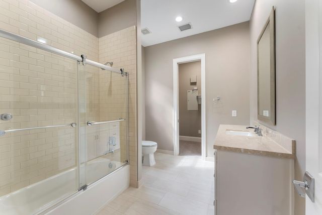 14 Jetty Point Drive, The Woodlands, TX 77380