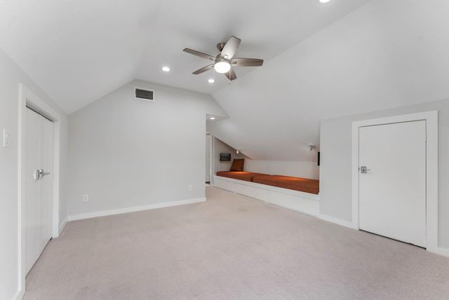 14 Jetty Point Drive, The Woodlands, TX 77380