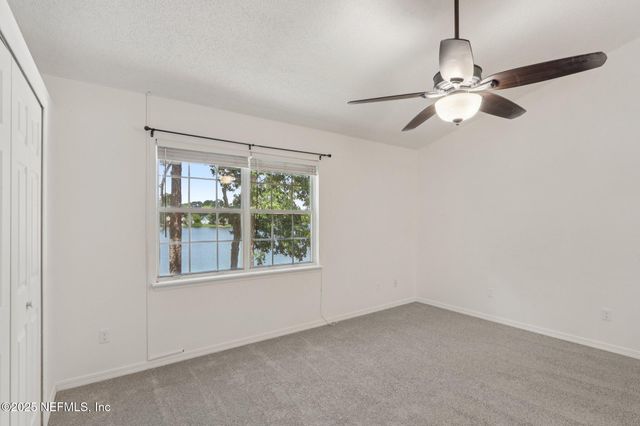 11286 LAKE MANDARIN Circle E, Jacksonville, FL 32223