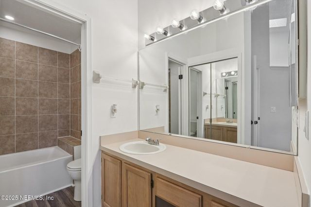 11286 LAKE MANDARIN Circle E, Jacksonville, FL 32223